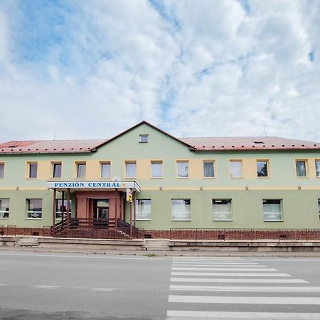 Penzion Central Зволен Экстерьер фото